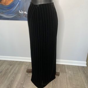 NWT Giorgio Armani Black Skirt w Gold Vertical Stripe Front Pleat Size 46 Italy